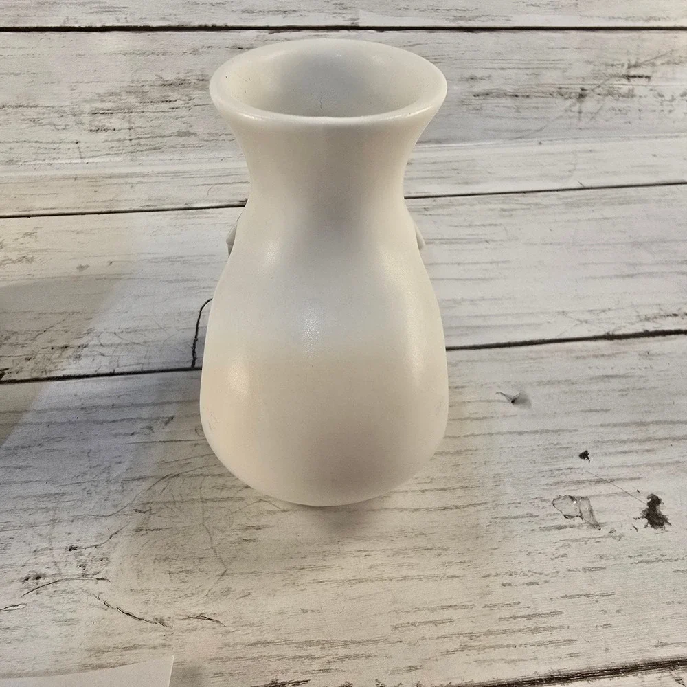PartyLite SmartScents Fragrance Stick Holder White Ceramic Favorite Holder